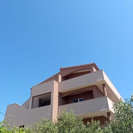 Apartments Davor Drage Eksteriør bilde